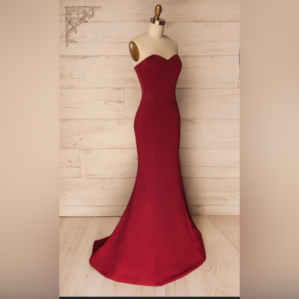 Burgundy Red Strapless Formal Prom Dress